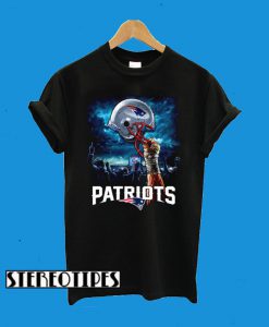 New England Patriots Sky Helmet Black T-Shirt