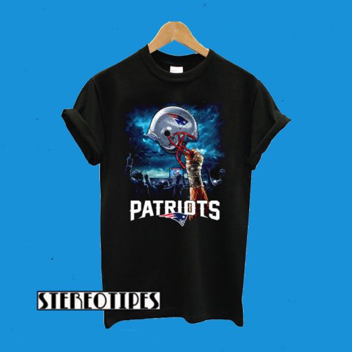 New England Patriots Sky Helmet Black T-Shirt