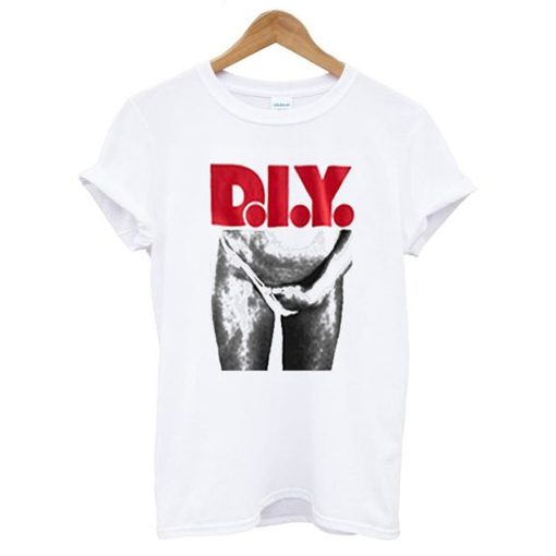 Rihanna DIY T-Shirt